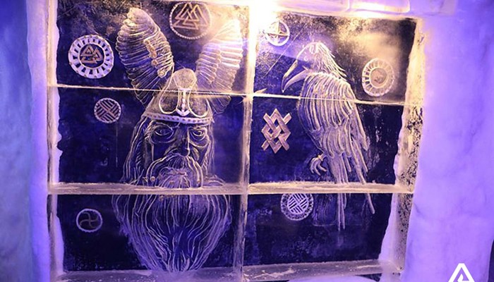 Painting made from Ice in Reykjavik