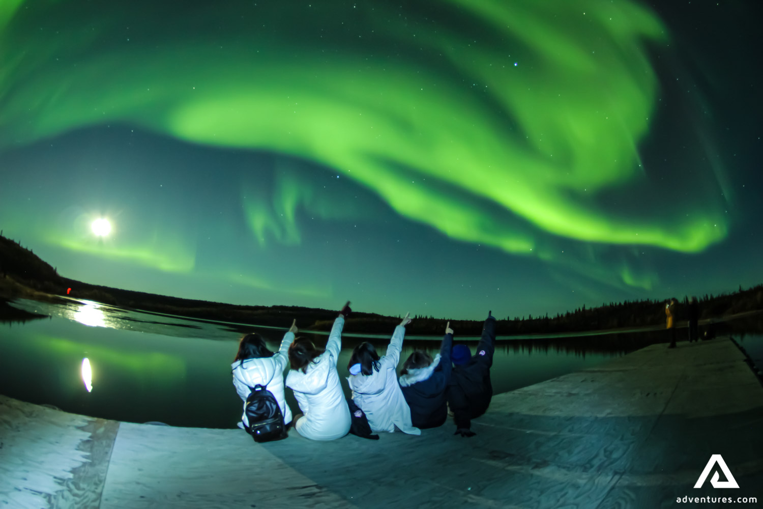 4 Day Northern Light Tour in Yellowknife