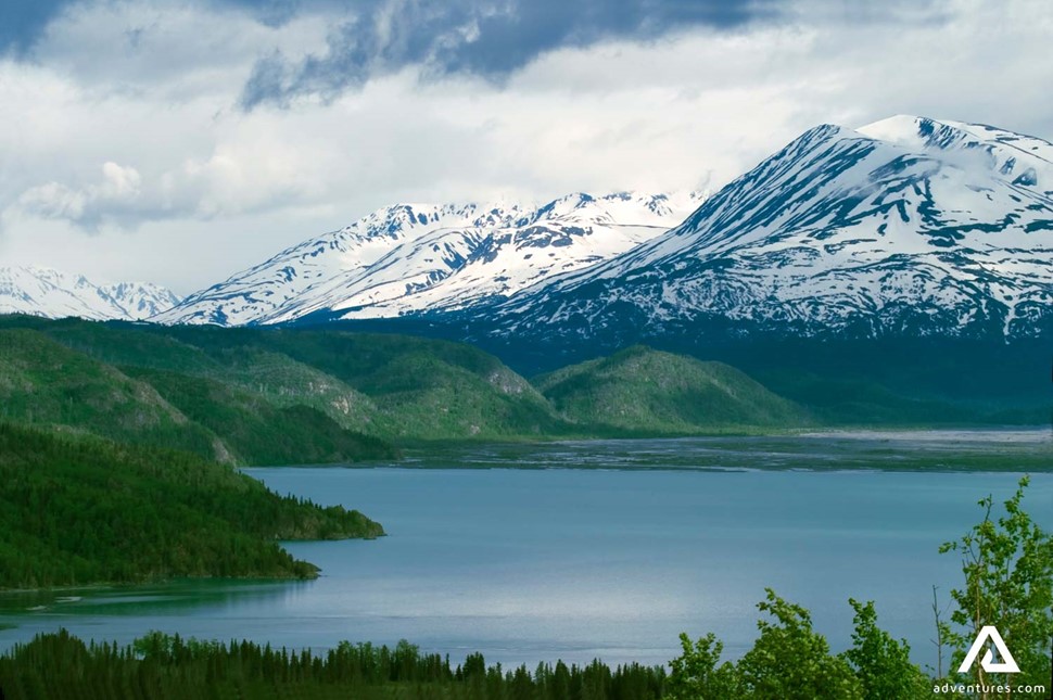 Skilak Lake by Huge Mountains in Alaska
