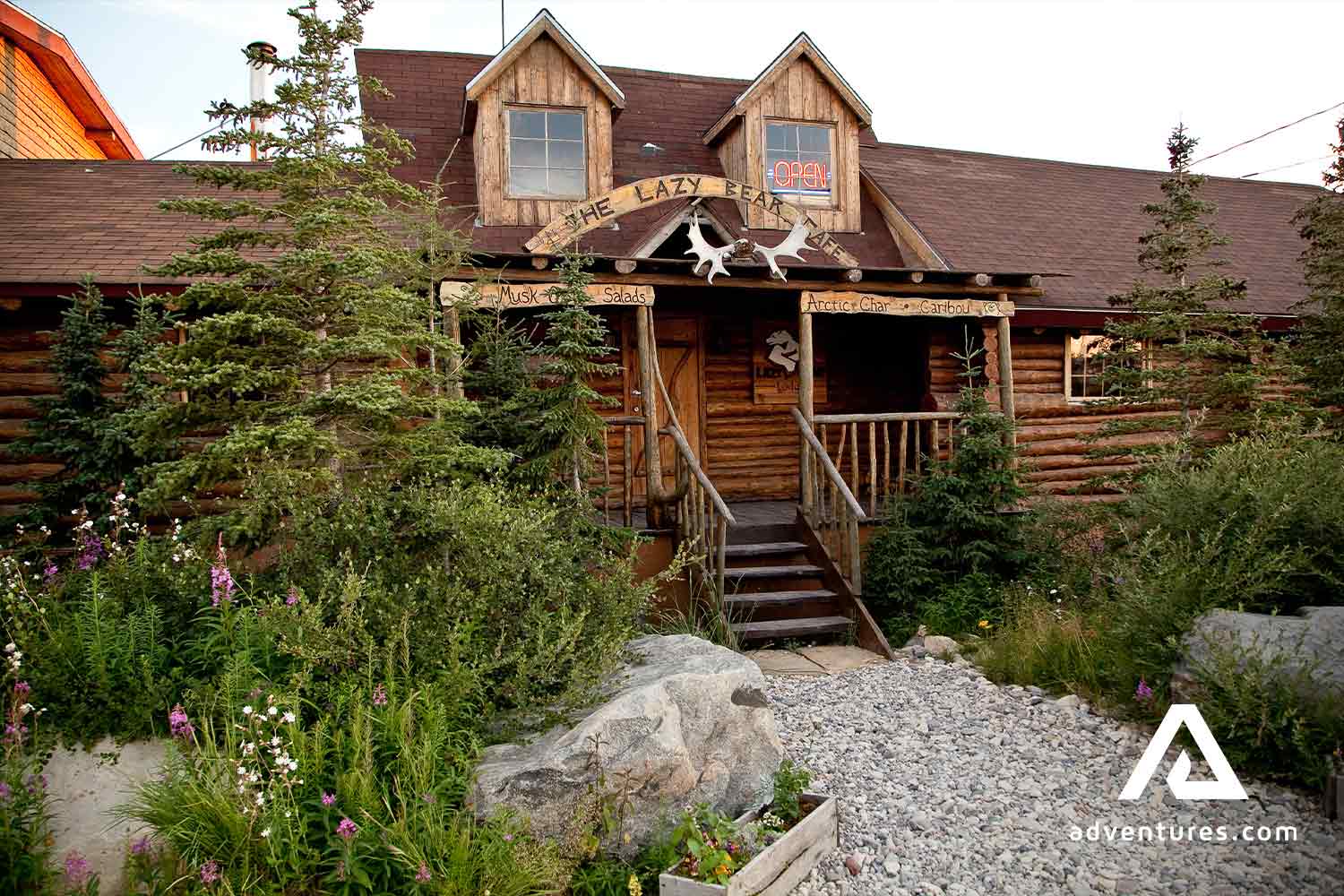 Wooden Lodge in Winnipeg Manitoba