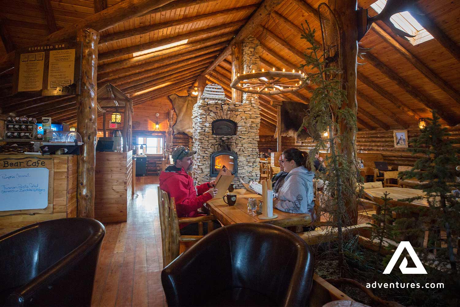 Restaurant in Wooden Lodge Canada