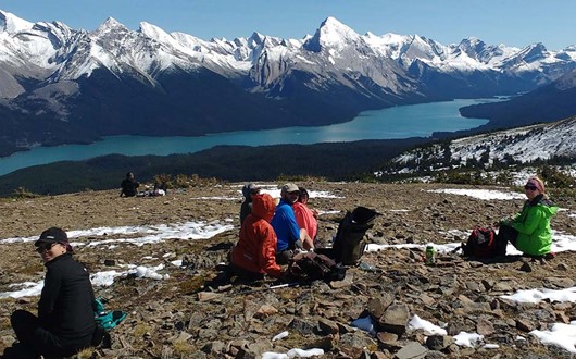 Banff, Yoho and Jasper National Park Hike from Hotels