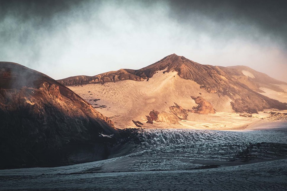 The enormous Vatnajokull Glacier in Glacier Park in Iceland 