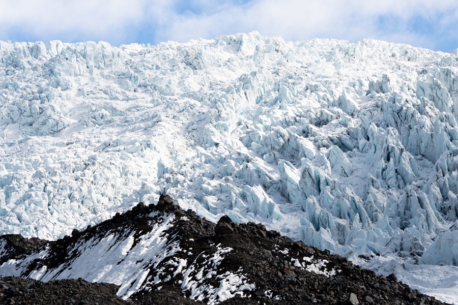 Majestic Vatnajokull glacier in Iceland