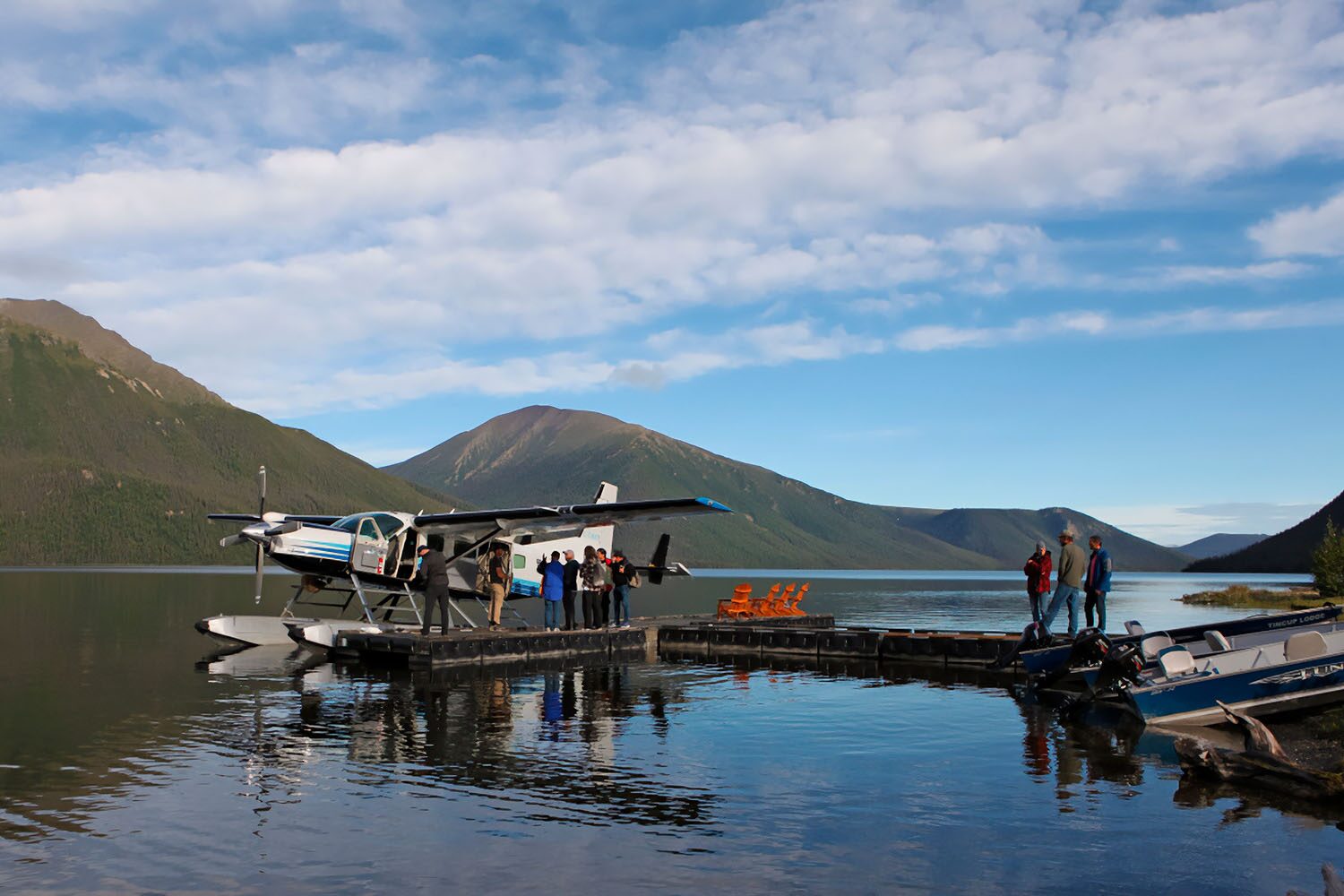 People getting in plane on Tincup lake