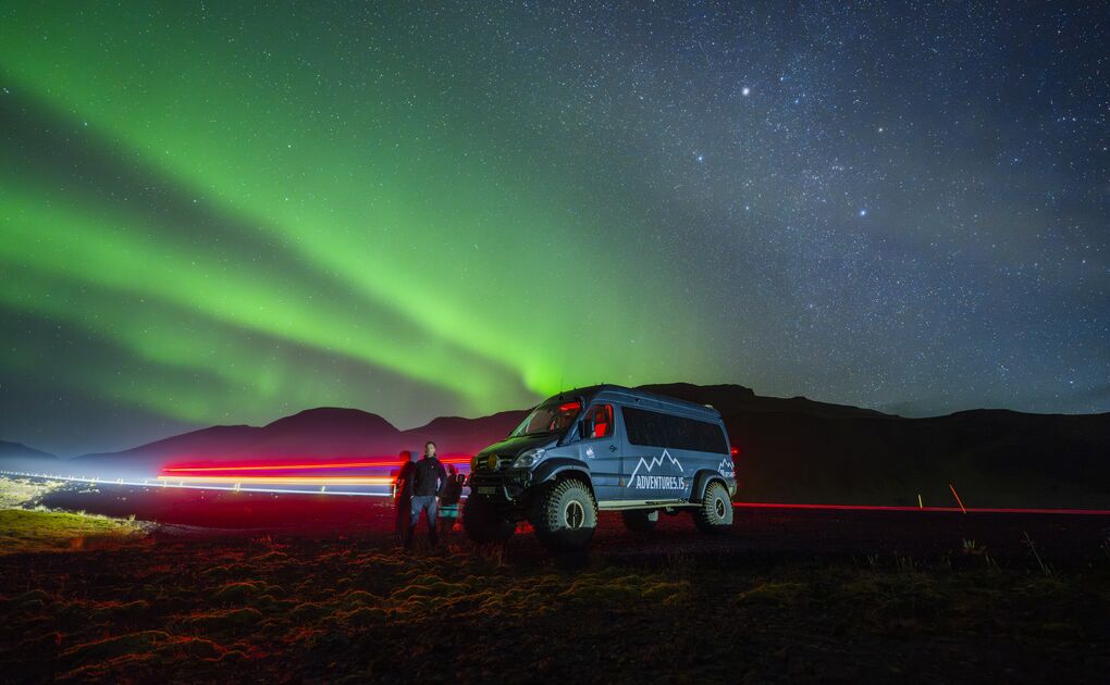 Super Jeep Northern Lights Hunt
