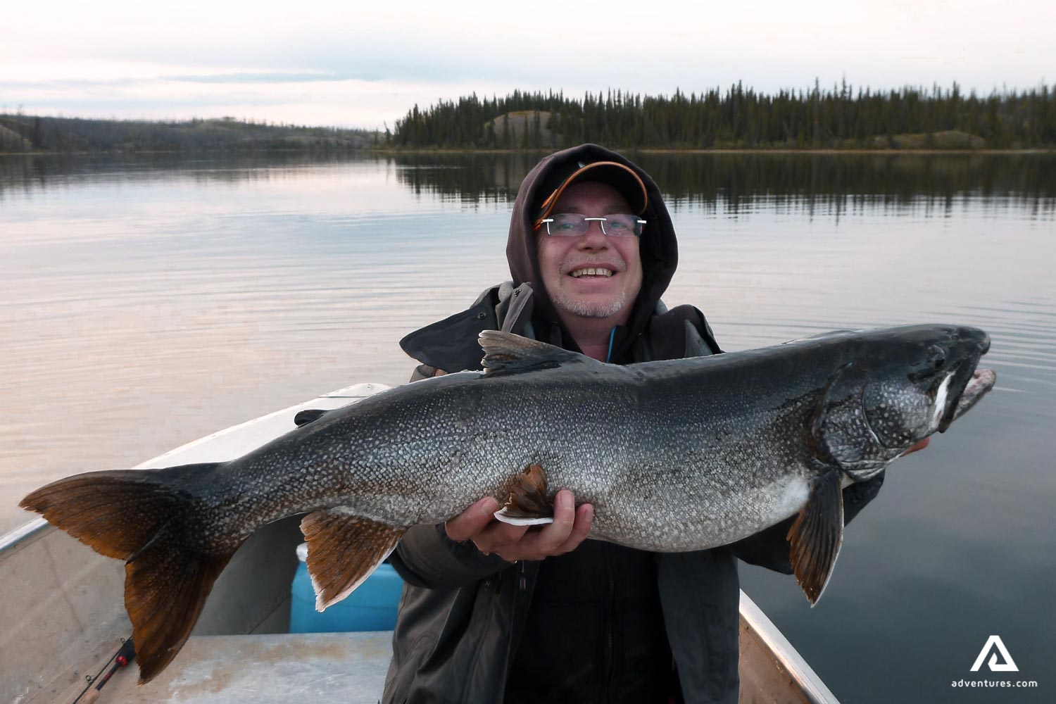 Fisherman catch a huge fish