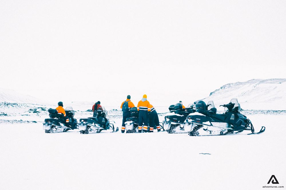 Glacier Snowmobile tours