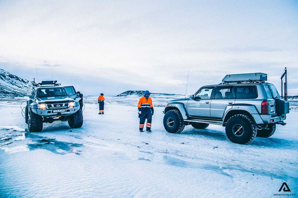Super Jeep tours in Iceland 