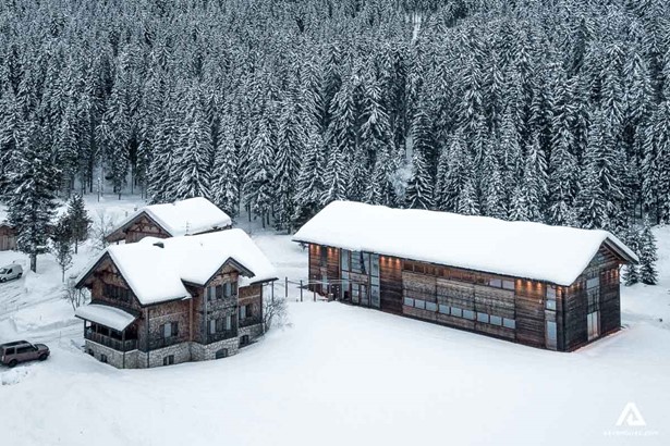 Wilderness Lodge in Winter