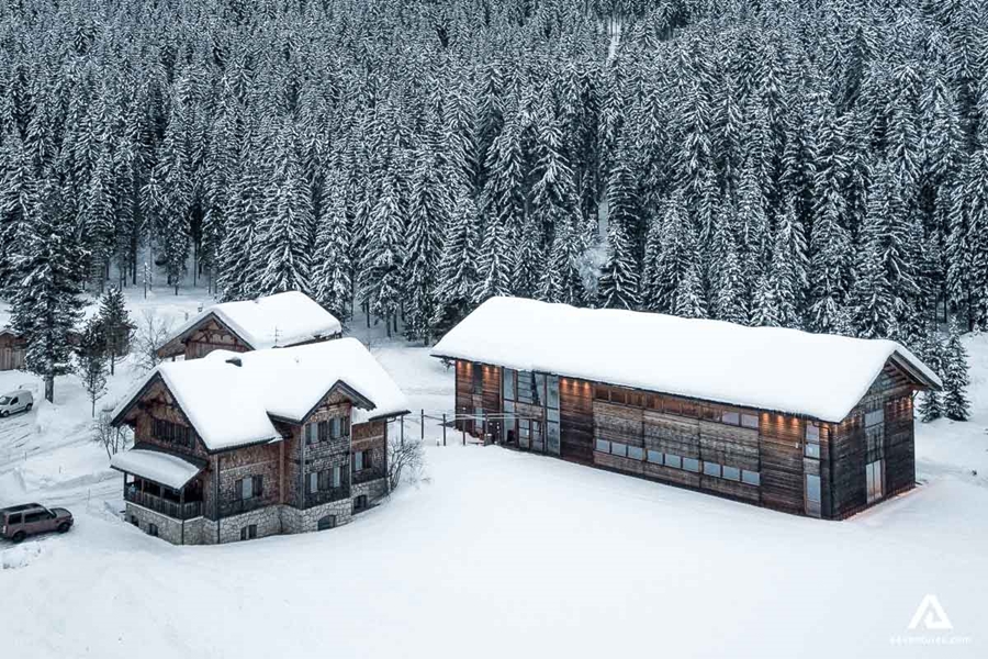 Wilderness Winter Lodge