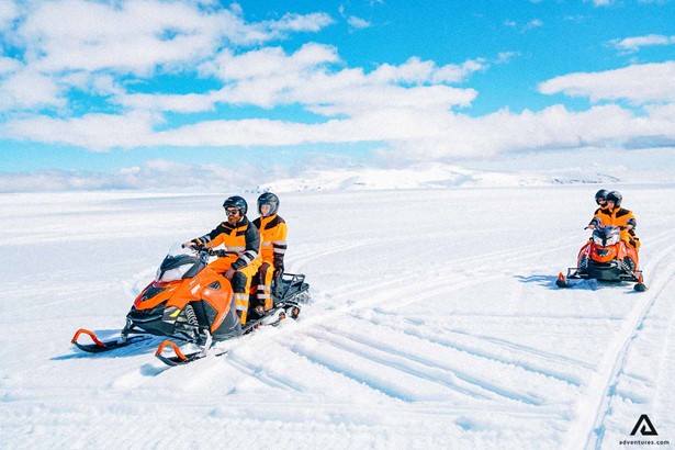 Snowmobile tours in Gullfoss