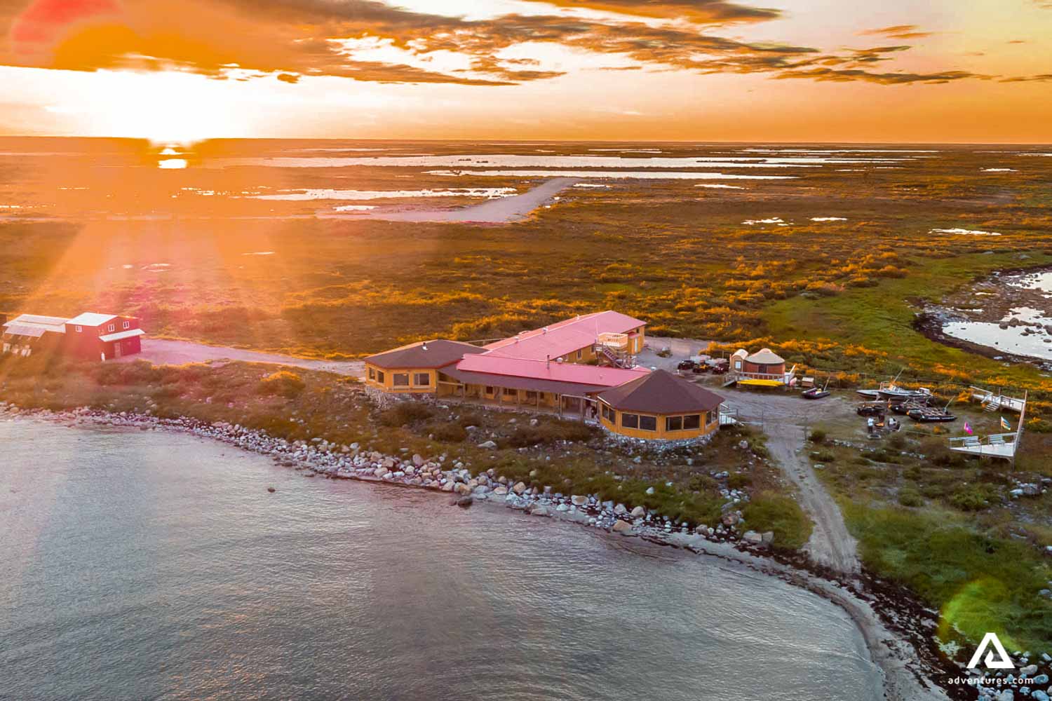 buildings in hudson bay manitoba