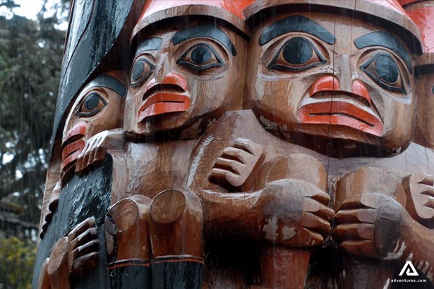wooden totem poles in canada