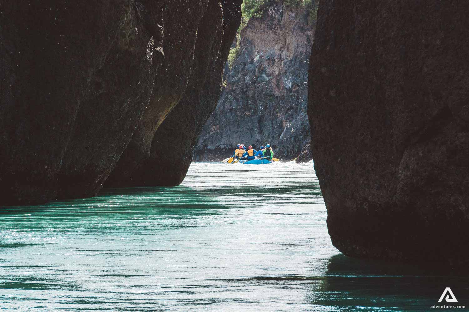 Gullfoss Canyon Rafting Between Rocks