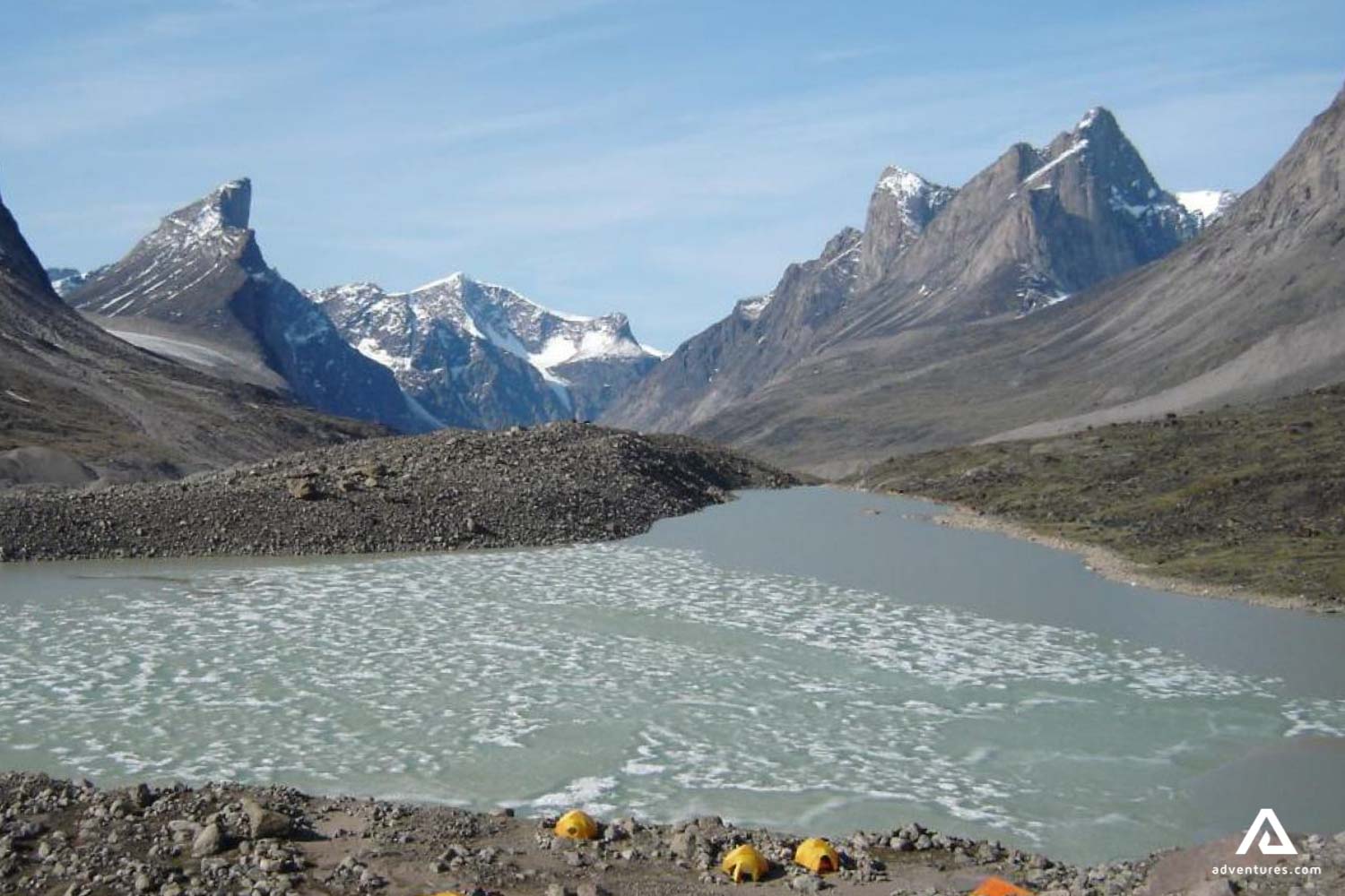 Auyuittuq Park mountain range and a lake