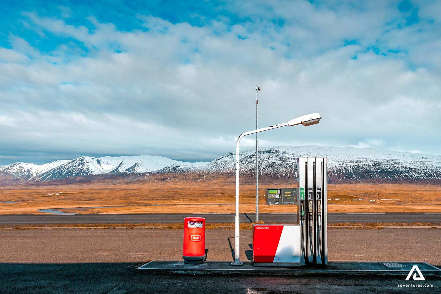 Gass Station in Iceland & Prices