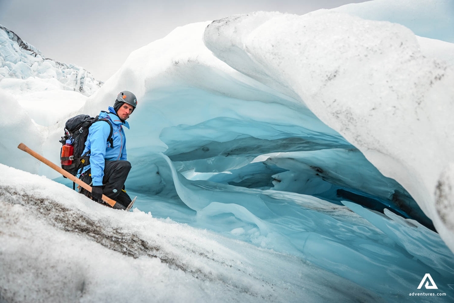 falljokull glacier ice formation