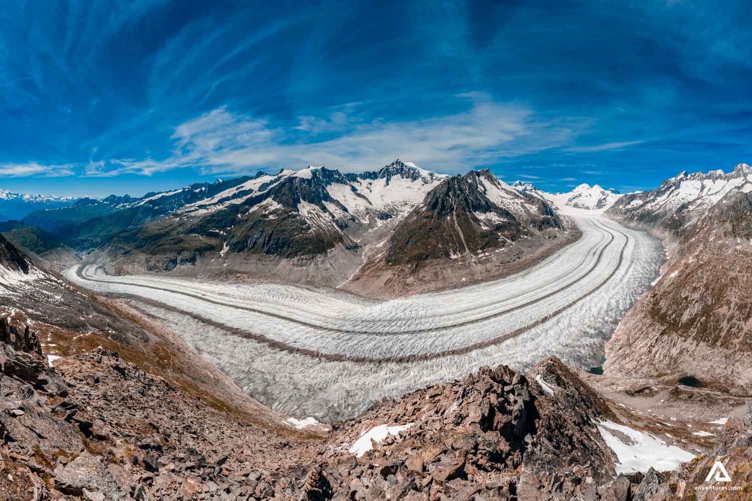 The Top 10 Largest Glaciers in the World to Hike