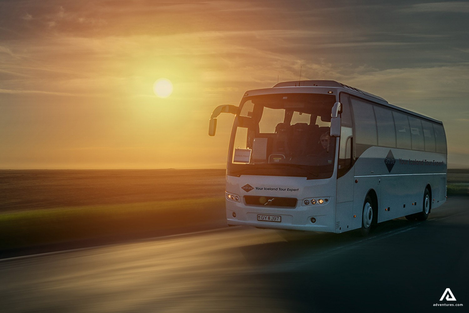 Bus In A Sunset View White City Bus In Sunset View