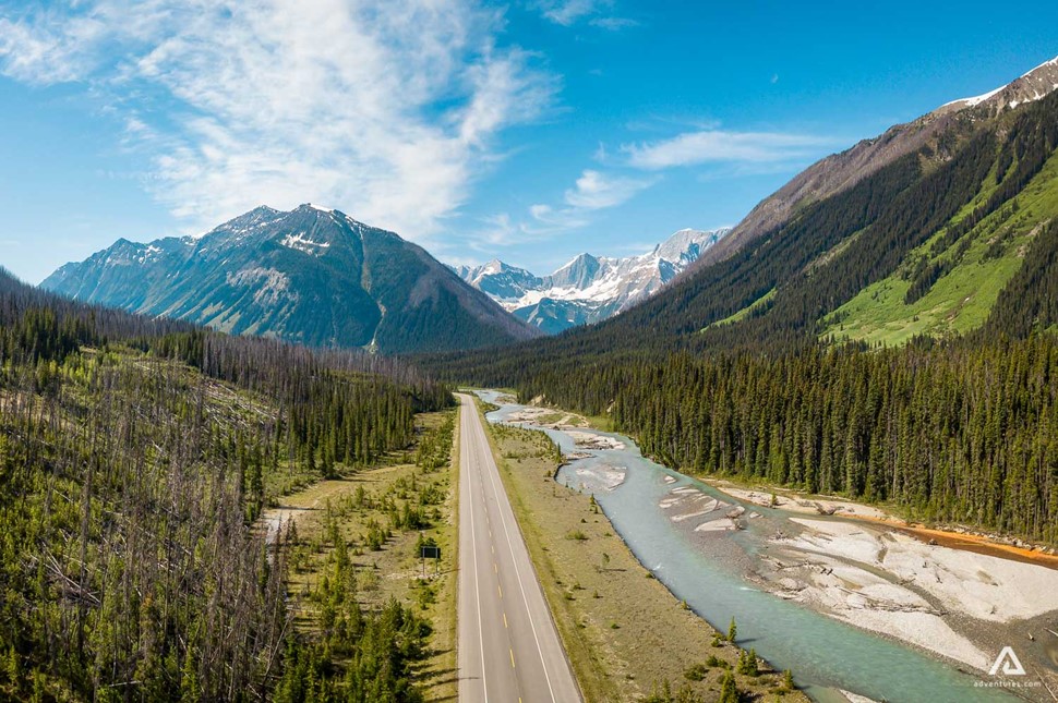 Alberta Canada Road And Mountains