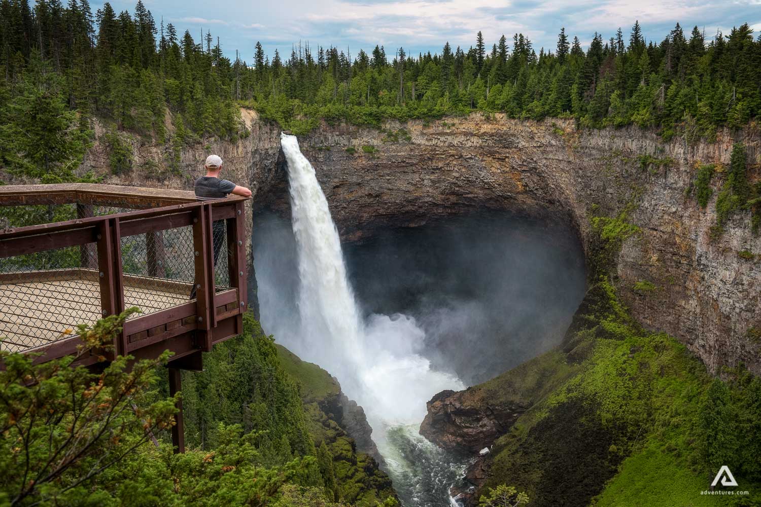 Helmcken Falls in Wells-Gray Provincial Park