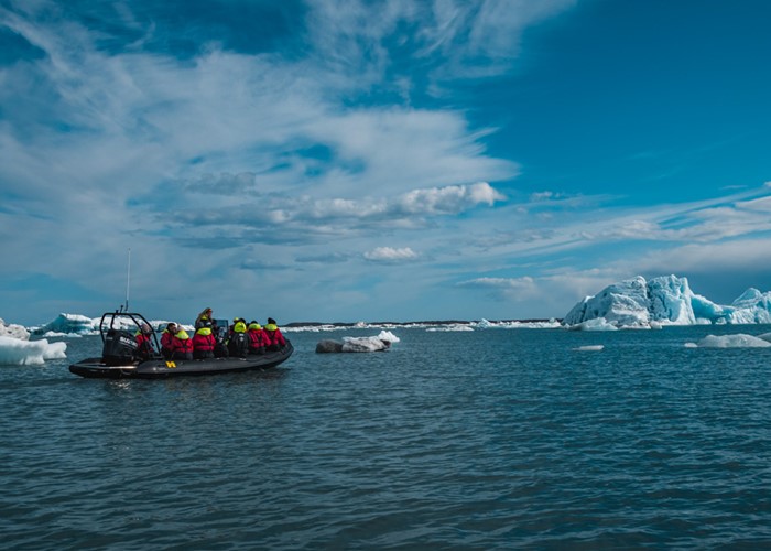 Bateau et voilier - Islande ou Groenland