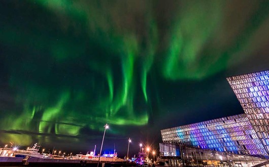 Guide to the Northern Lights in Reykjavik Guide to the Northern Lights in Reykjavik